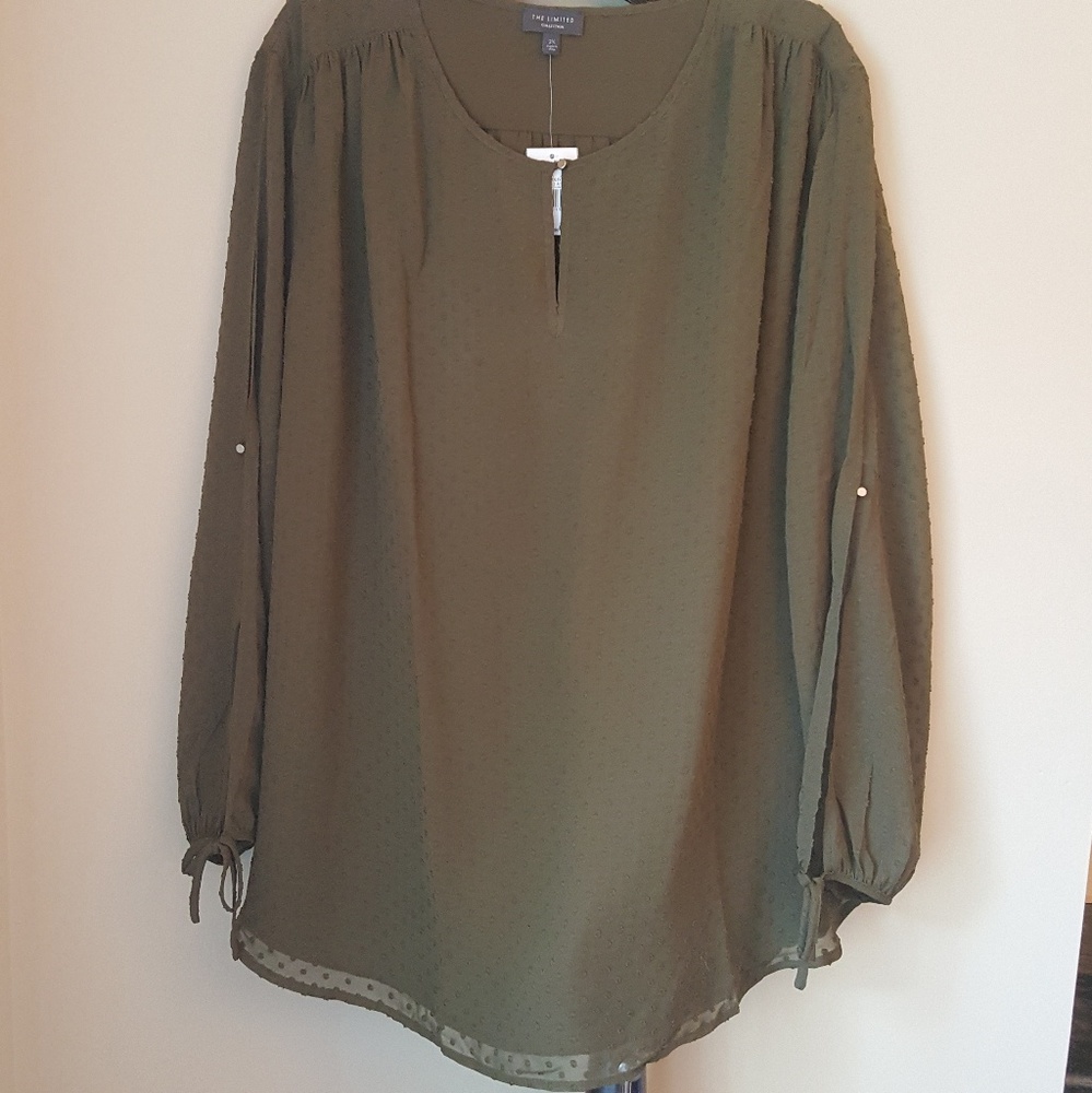 NWT Olive blouse with split sleeve